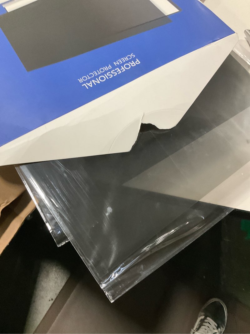 https://lotting-media.assets.bidfta.com/lotting_4e4765b7-c0c7-46e2-9300-0ebc1ea5c7a7