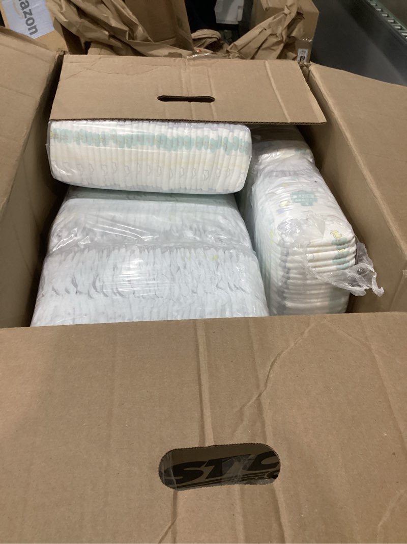 Condition photo showing Good Condition for Pampers Diapers - Swaddlers 360° - Size 4, 132 Count, up to 100% Leakproof Comfy Dry Fit, Designed for Easy Changes, Pull On Baby Diaper (Packaging May Vary) Size 4 132