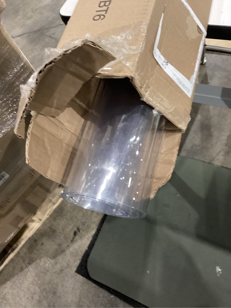 Condition photo showing Good Condition for vevor plastic table cover, 40 x 80 inch 2.0 mm thick rectangle clear pvc mat protector, waterproof & easy cleaning desk pad tablecloth, for office, dresser, dining room, night stand 80" x 40" (rectangular)