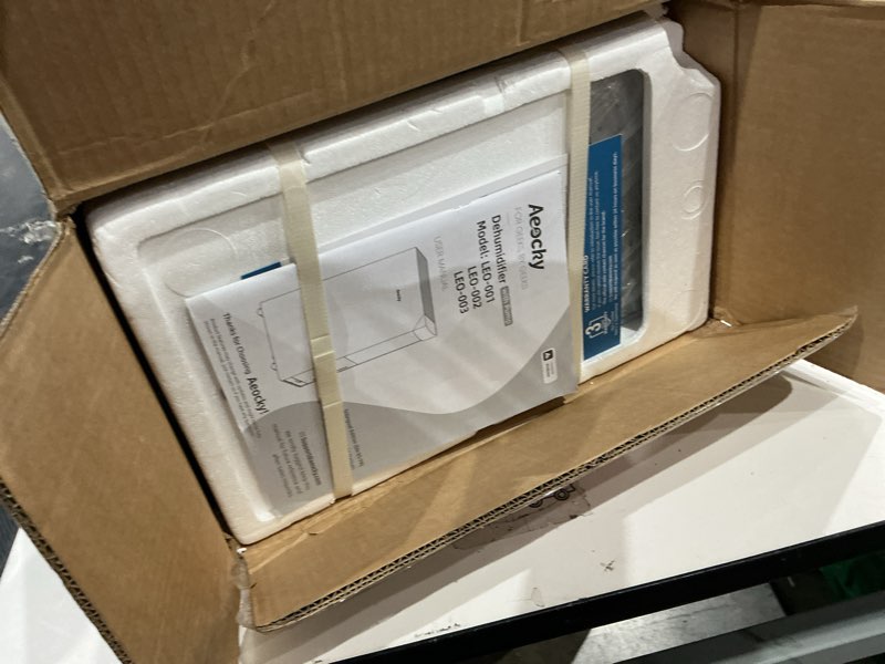 Condition photo showing New/Like New for aeocky 4500 sq.ft energy star most efficient 2025 dehumidifier with pump, max 80 pint/day smart compressor dehumidifier with drain hose, intelligent humidistat,for basement,bedroom,home,bathroom