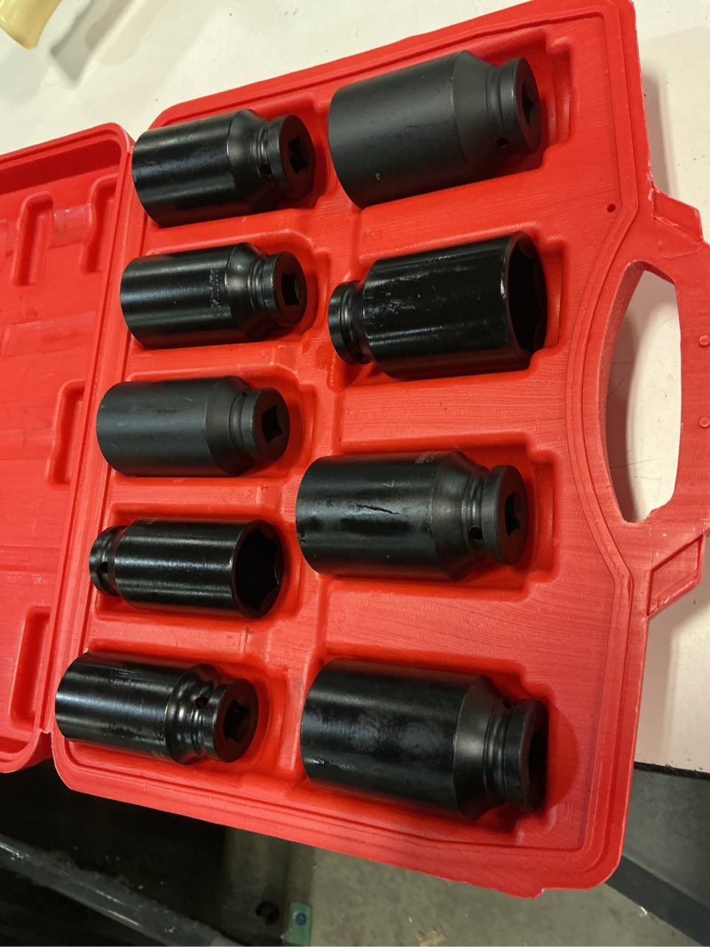 Condition photo showing Good Condition for DAYUAN 9 Pcs Axle Nut Hub Impact 1/2" Drive Socket 29 30 31 32 33 34 35 36 38mm Socket Set