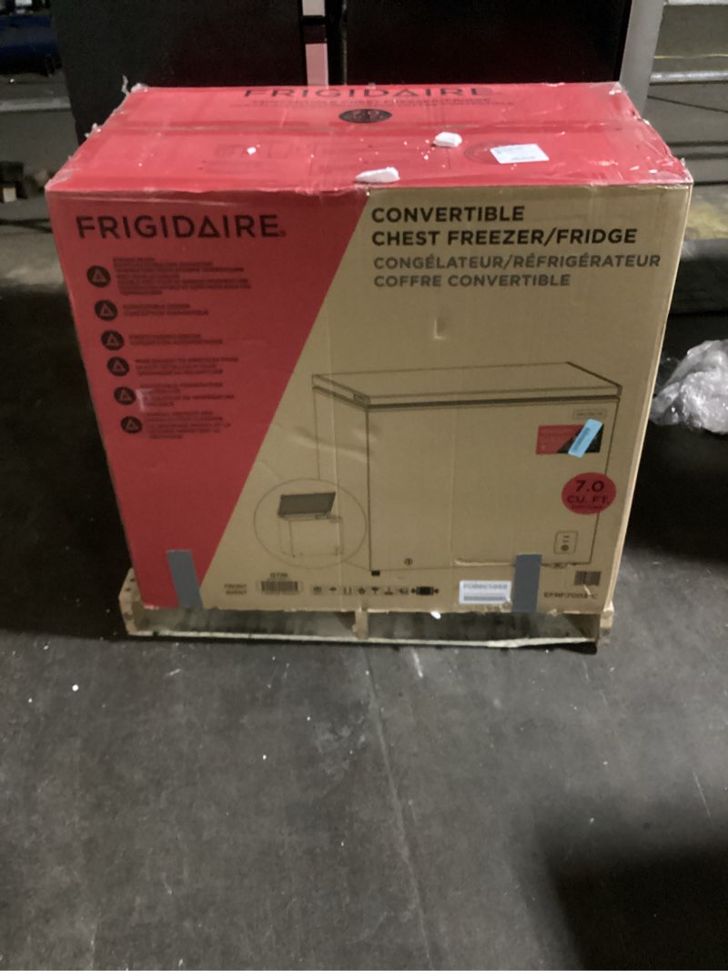 Condition photo showing Good Condition for Frigidaire 7.0 Cubic Foot Convertible Chest Freezer/Fridge