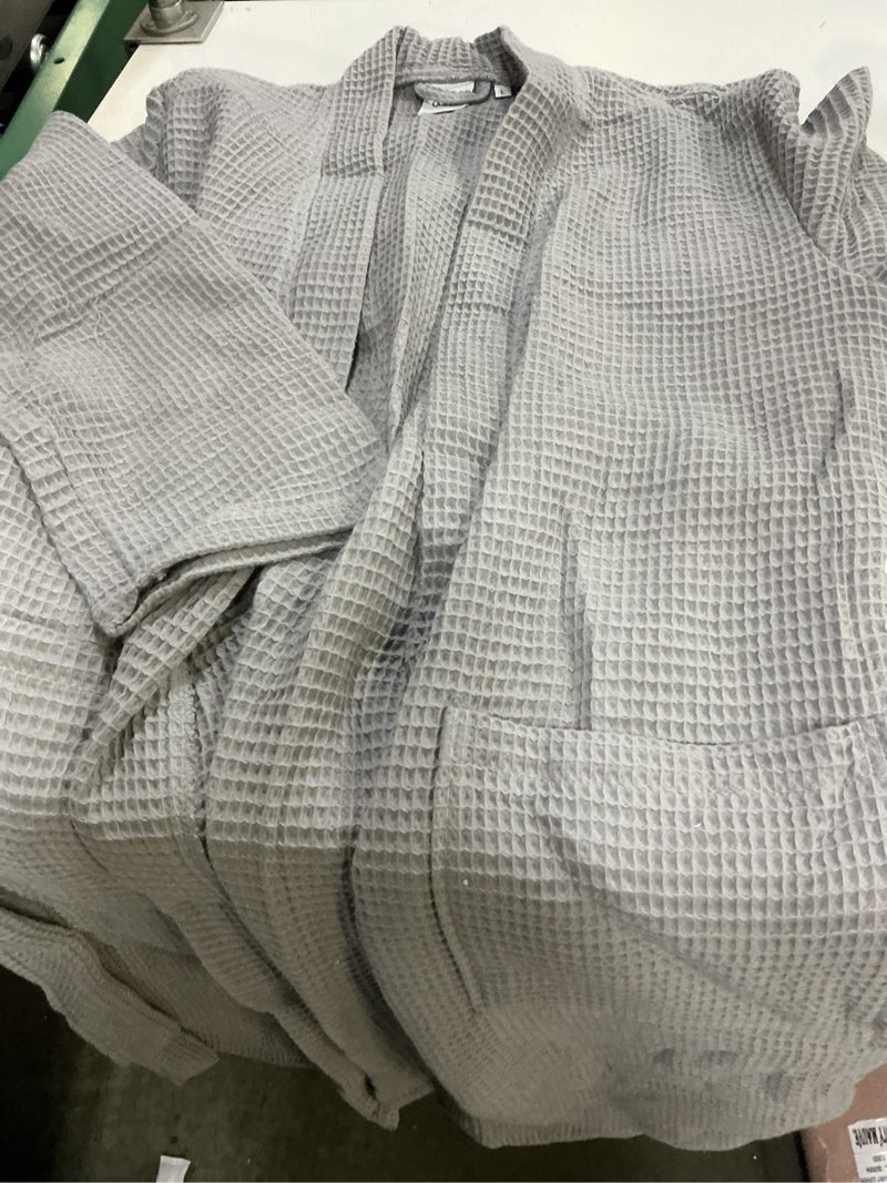 Condition photo showing Good Condition for nwot quince organic turkish waffle robe size large gray grey