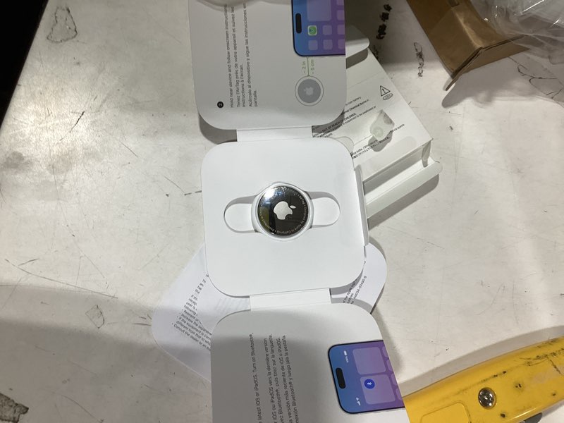 Condition photo showing Good Condition for Apple AirTag (1st Generation). Keep Track of and find Your Keys, Wallet, Luggage, Backpack, and More. Simple one-tap Set up with iPhone or iPad, Bluetooth Single