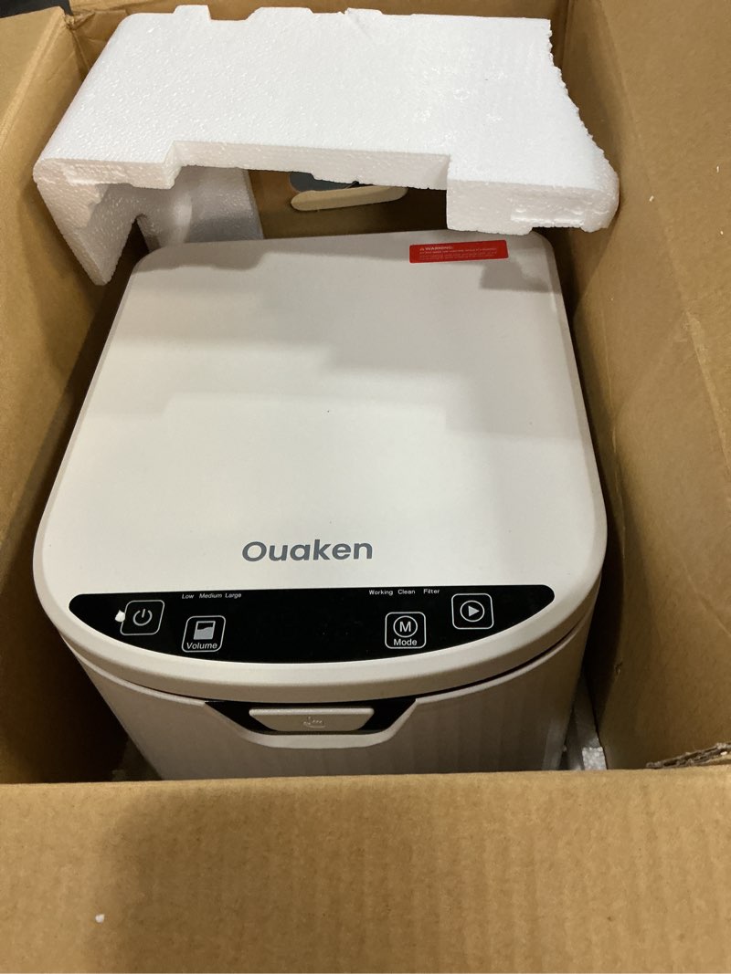 Condition photo showing Good Condition for Electric Composter for Kitchen, 3L Indoor Smart Compost Bin Kitchen Waste Compost Machine Countertop, 4-6H Compact Food Recycler for Home with Low Noise, Odorless, Auto-Clean, White