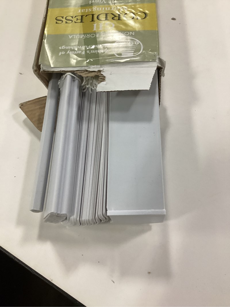 https://lotting-media.assets.bidfta.com/lotting_4e6f3a04-9e21-4408-b4ff-d700542537f8