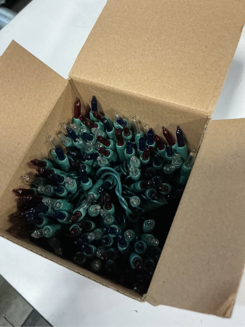 Condition photo showing Good Condition for red white and blue lights 2 pack 100 count clear mini lights green wire ul certified connectable patriotic string lights for independence day,4th of july decor,memorial day decorations 2 pack 100 count-42ft