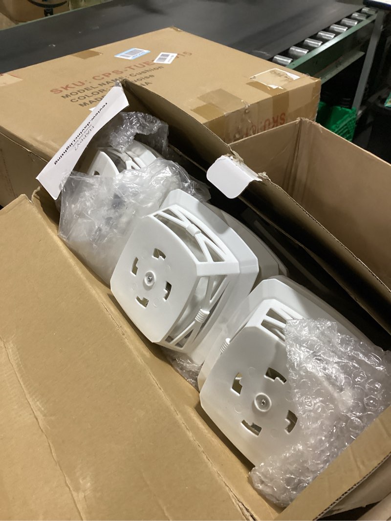 Condition photo showing Good Condition for davinci lighting renaissance solar outdoor post cap lights - includes bases for 4x4 5x5 6x6 posts - bright led light - pearl white (12 pack) pearl white 12 pack