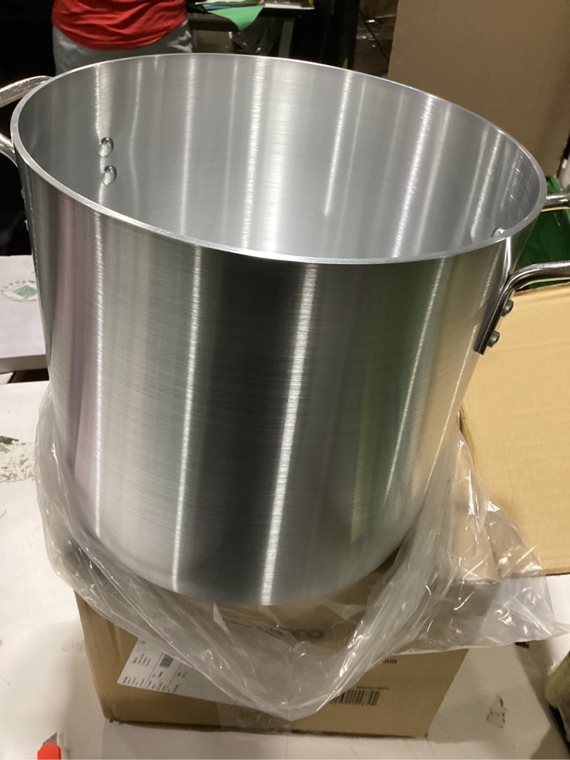 Condition photo showing Good Condition for winco alst-20 elemental 20 quart aluminum stock pot