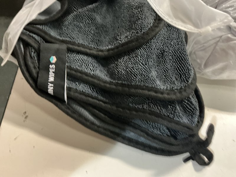Condition photo showing Good Condition for shiny wipes medium drying towel, the original, 12x16in/30x40cm, ultra absorbent twisted-loop design, streak-free towel cloth for shower, household, car, no streaks or limescale (4 towels) grey 4