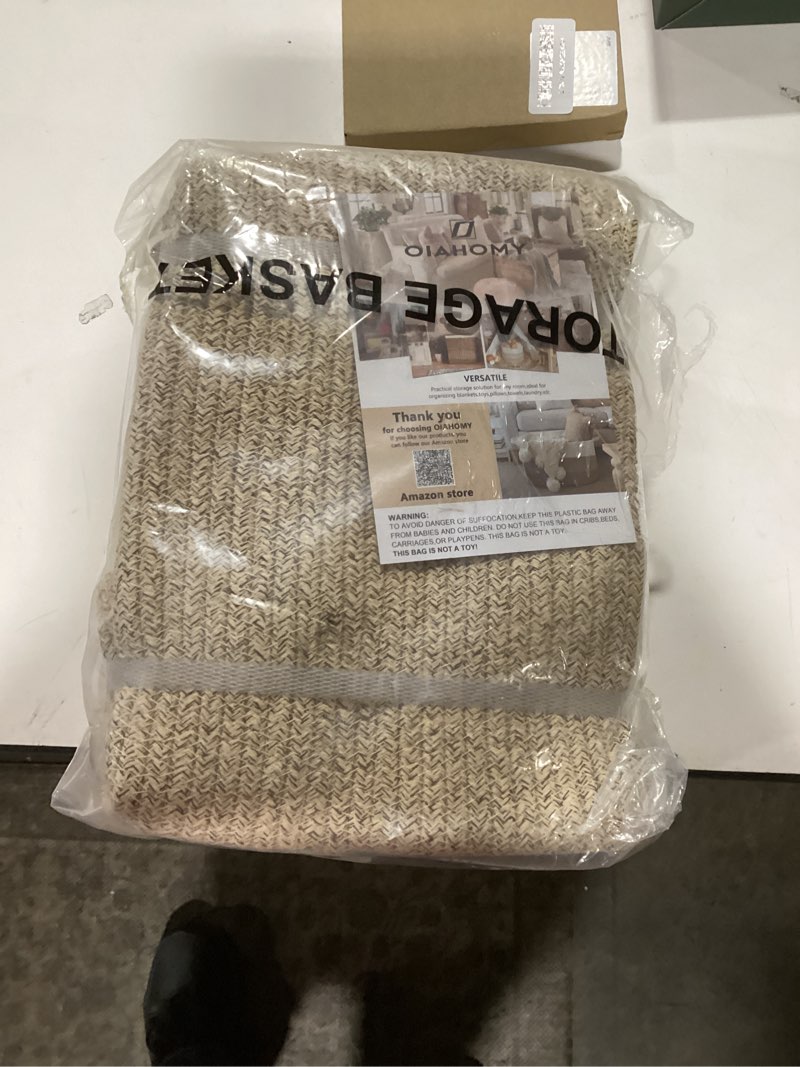 Condition photo showing Good Condition for OIAHOMY Storage Basket, Woven Baskets for Storage, Cotton Rope Basket for toys,Towel Baskets for Bat