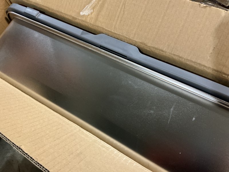 Condition photo showing Good Condition for XXXL Extra Large Stainless Steel Litter Box with Lid, 28" L x 20.5" W x 17" H Covered Stainless Steel Litter Box, Suitable for Large Cats and Multiple Cats, Non-Sticky, Anti-Leakage, Easy to Clean dark grey