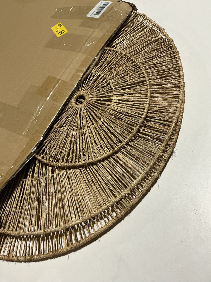 Condition photo showing Good Condition for chi an home wicker 23 inch jute wall decor baskets, set of 6 extra large woven jute wall plates, 23",21",15",13",12,10", decorative baskets for wall arts, wall hanging for bedroom, living room, office set of 6 - extra large