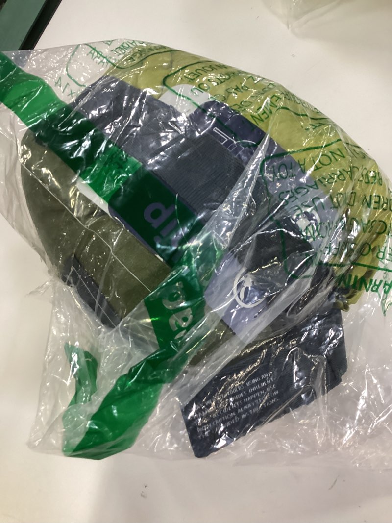 Condition photo showing Good Condition for eno singlenest hammock - lightweight, 1 person portable hammock - for camping, hiking, backpacking, travel, a festival, or the beach - melon/olive