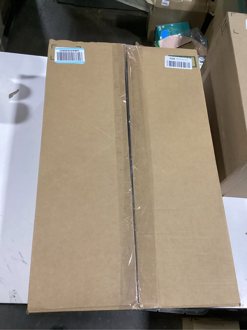 Condition photo showing Good Condition for White. Fabric