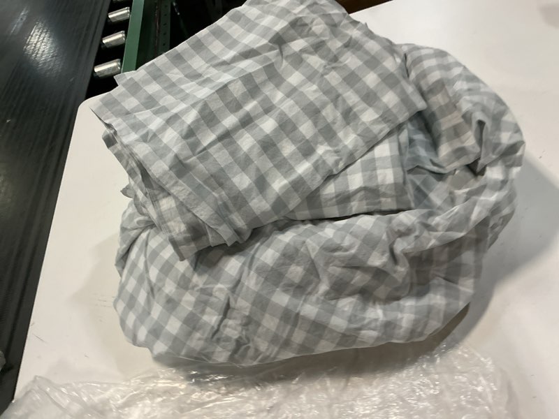Condition photo showing As Is for organic crisp percale gingham fitted sheet set, king, blue fog