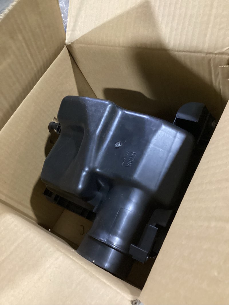 Condition photo showing Good Condition for air intake cleaner box housing 165263rc2a compatible with nissan sentra 1.6l 1.8l 2013-2019, replacement for 16500-3rc2a, 16526-3rc2a,?165003rc2a air filter housing w/o filter