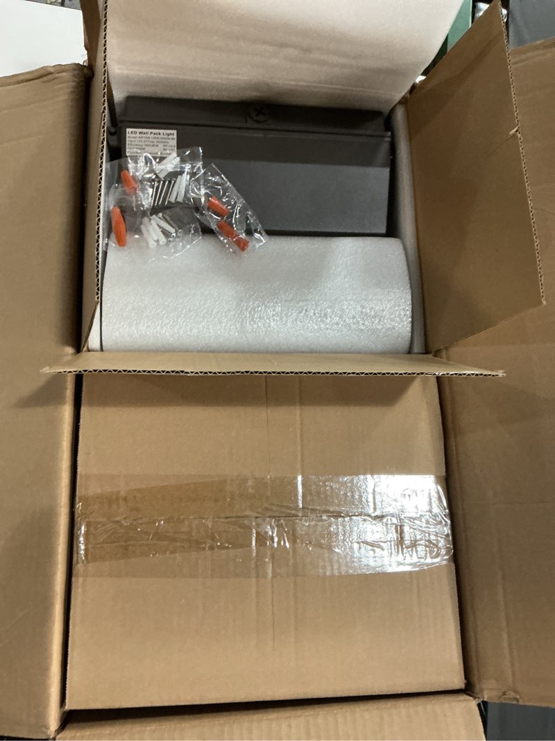 Condition photo showing New/Like New for AIKVSXER 4 Pack 130W LED Wall Pack Light with Dusk to Dawn Photocell, 20,800LM 6000K IP65 Waterproof Commercial Outdoor Wall Lights for Parking Lot, Warehouses, Yard, Barn AC120-277V 130W 4P