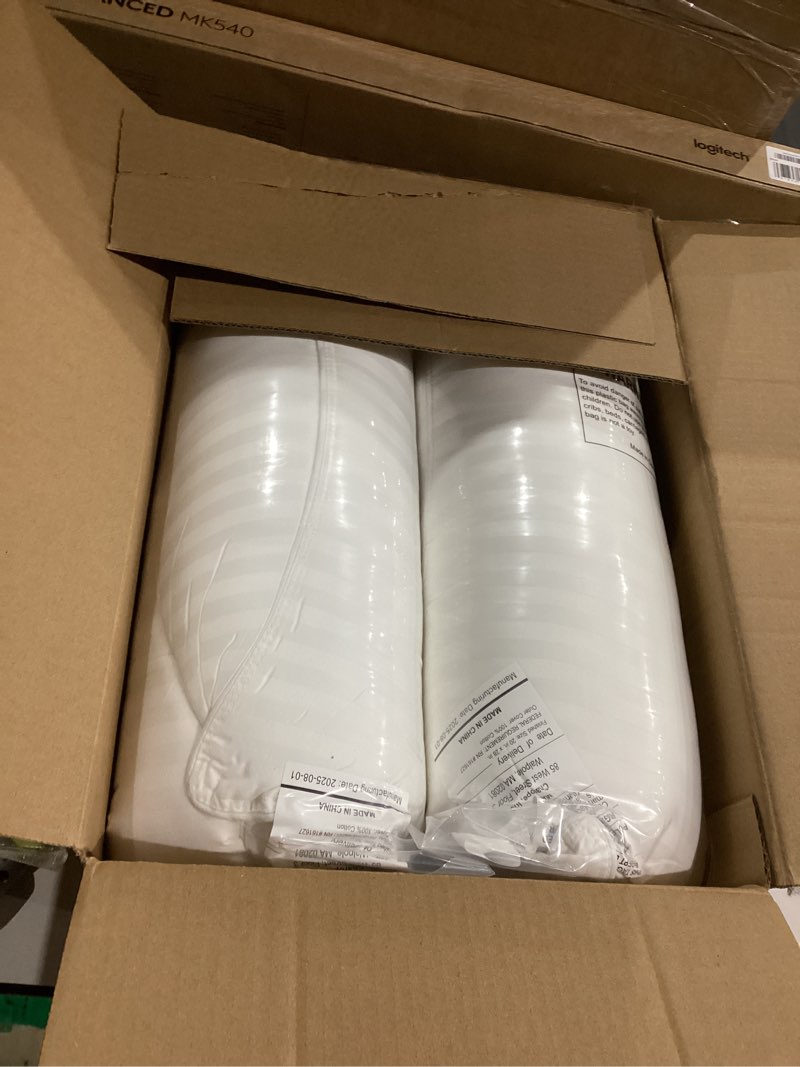 Condition photo showing New/Like New for Beckham Hotel Collection Bed Pillows Standard/Queen Size Set of 2 - Original Soft Down Alternative Pillow for Sleeping - Soft Support for Back, Stomach or Side Sleepers Queen / Standard White