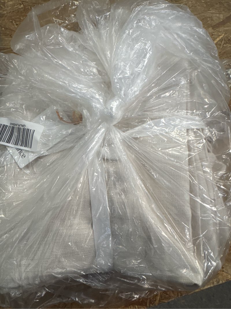 Condition photo showing Good Condition for heavyweight european linen room darkening curtain, 48x96, sand