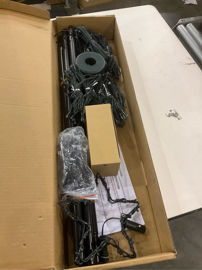 Condition photo showing Good Condition for Flacchi Christmas Outdoor Star String Lights - Pole Set with Remote, Multiple Lighting Modes, Timer, and Waterproof Feature (Multicolor, 10FT/404LED)