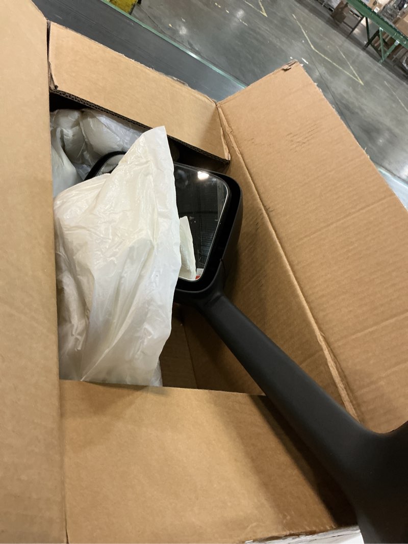 Condition photo showing Good Condition for Black Hood Mirror Replacement International Lt 625 2018+ Truck Driver Left Side Mirrors Left Black
