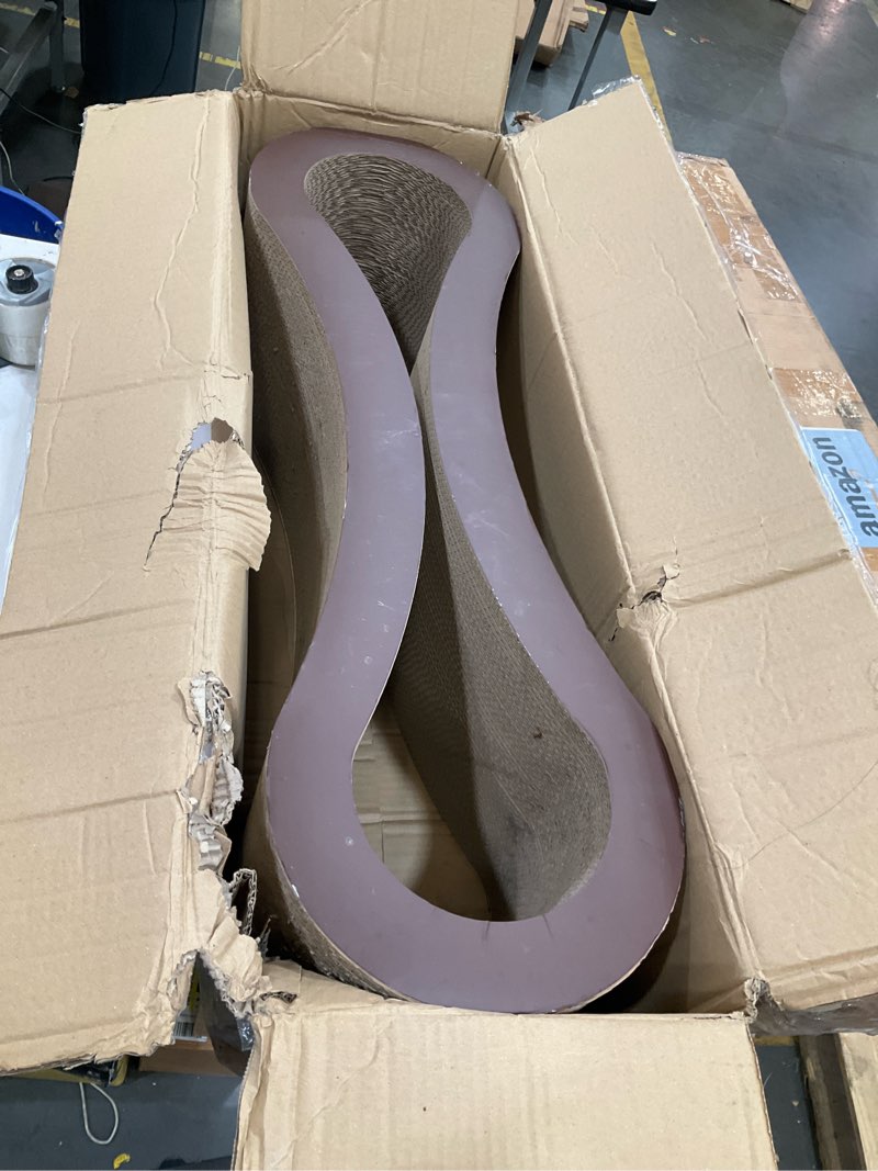 Condition photo showing Good Condition for fluffydream cat scratcher cardboard, scratching pad house bed furniture protector, infinity shape, curved