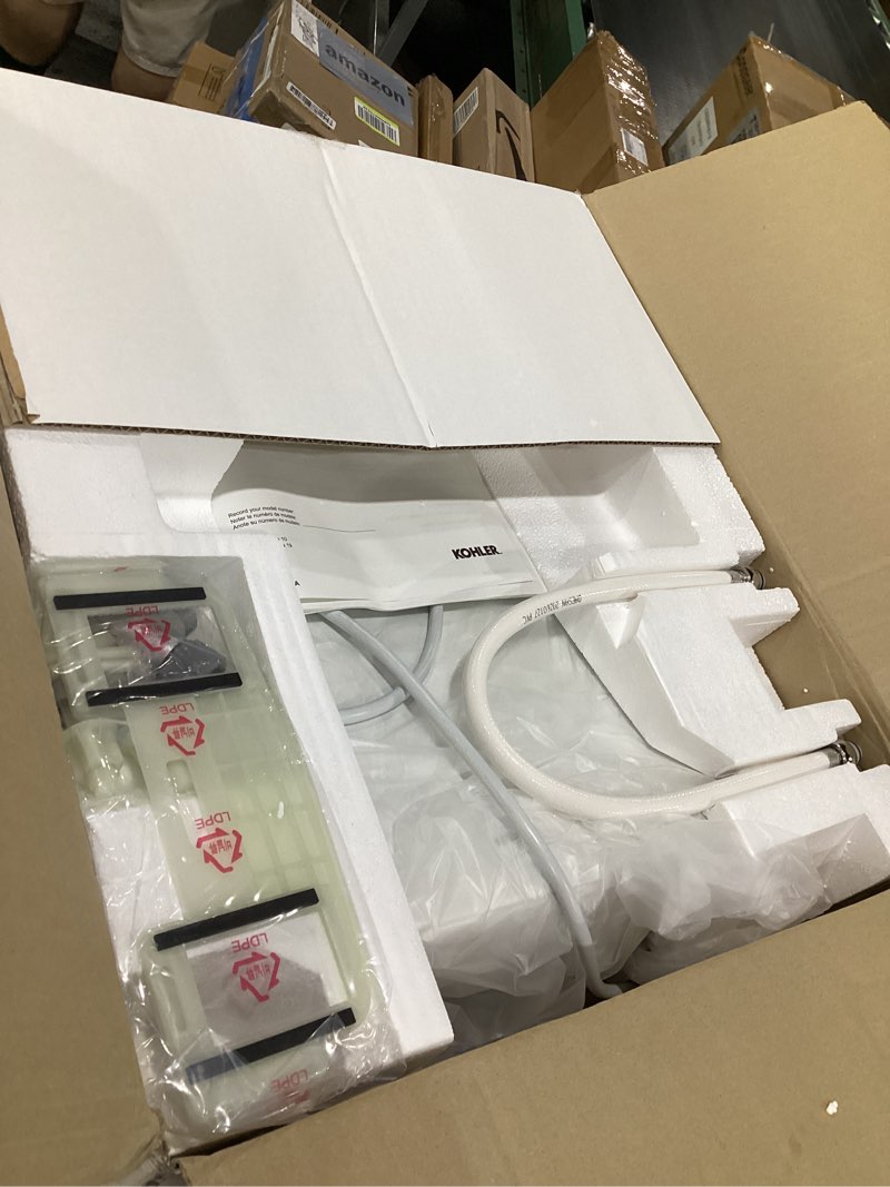 Condition photo showing Good Condition for kohler purewash e835 elongated electric bidet toilet seat w remote, white | 39399-0, adjustable position, termperature and pressure, self cleaning