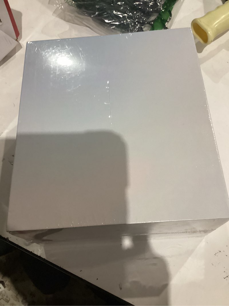 Condition photo showing Good Condition for Yahi Red Light Therapy Mask for Face, Cordless 7-in-1 Red Light Mask with 850nm NIR LED Face Mask Light Therapy for Anti-Acne & Anti-Aging, USB-C rechargeable for Use at Home Work Travel, White