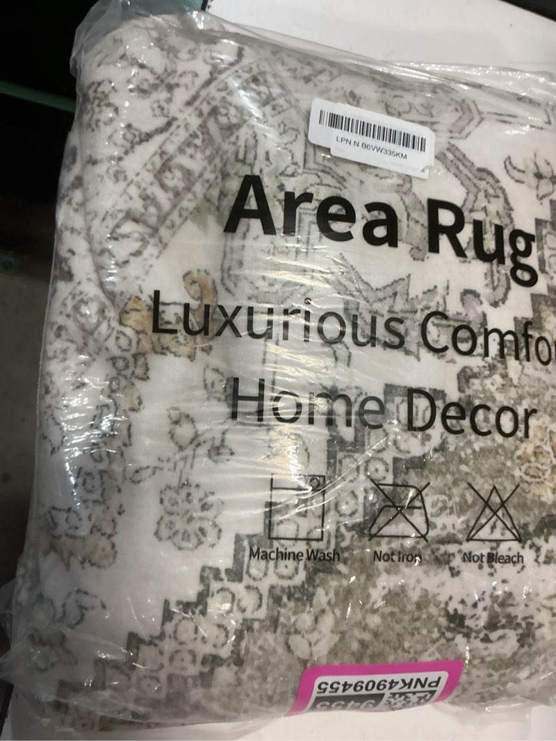 Condition photo showing New/Like New for livebox medallion round area rug 5ft, vintage washable sage green circle rug for bedroom, low-pile soft round carpet for living room, ideal for high traffic areas in entryway 5' (round) medallion sage
