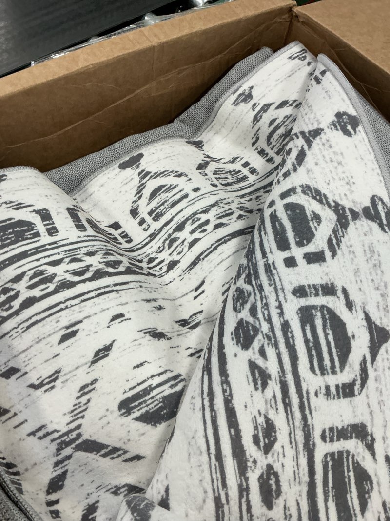 Condition photo showing Good Condition for 8x10 Washable Rug, Non-Slip Cushion Rug Pad Gripper Included (1/5\" Thick) - Easy Maintain Carpet for Bedroom