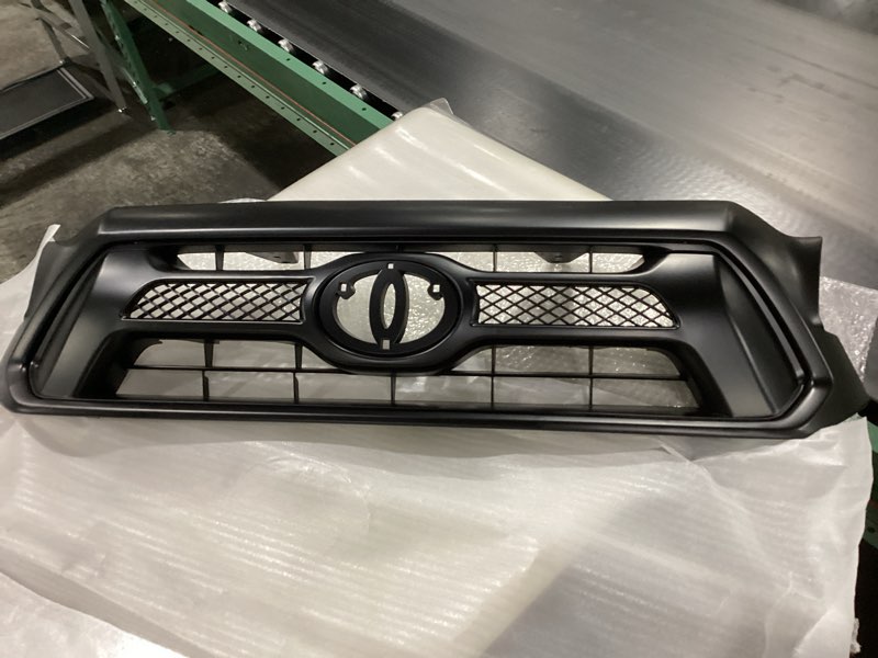Condition photo showing New/Like New for Front Bumper Upper Grille Fit For 2010 2011 2012 2013 Toyota 4Runner,Factory Style,Black
