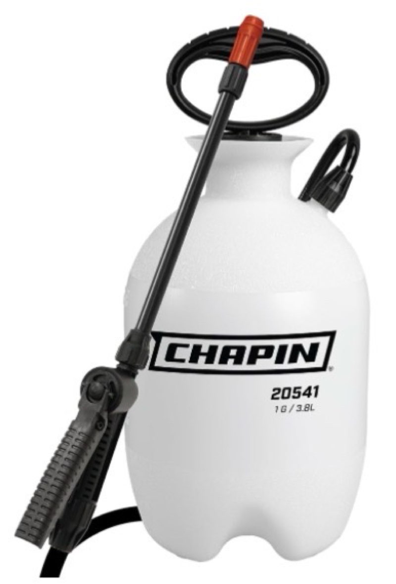 chapin 1-gallon foaming sprayer, precise coverage | translucent poly tank; foaming spray improves accuracy and reduces waste with filtration and extended-reach hose