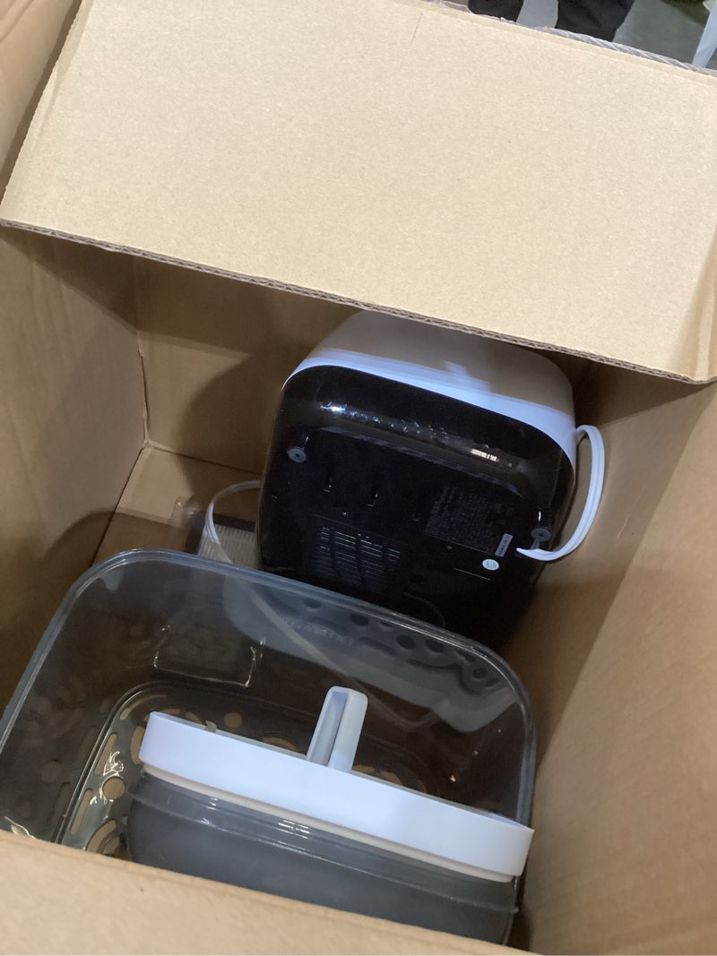 Condition photo showing Good Condition for Bottle cleaner