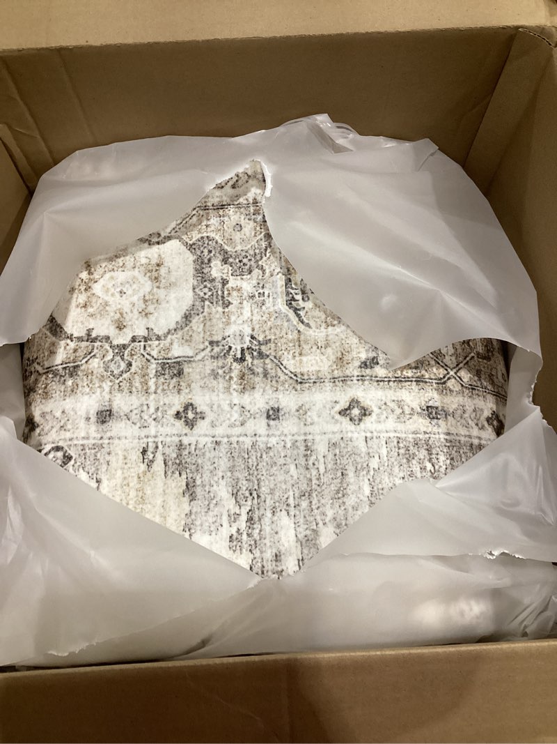 Condition photo showing Good Condition for ruugme living room 10x14 area rugs - washable lightweight area rug stain resistant carpet vintage soft rugs for bedroom with non slip backing indoor ultra-thin rugs home decor 10x14 beige 10' x 14' (rectangular) beige