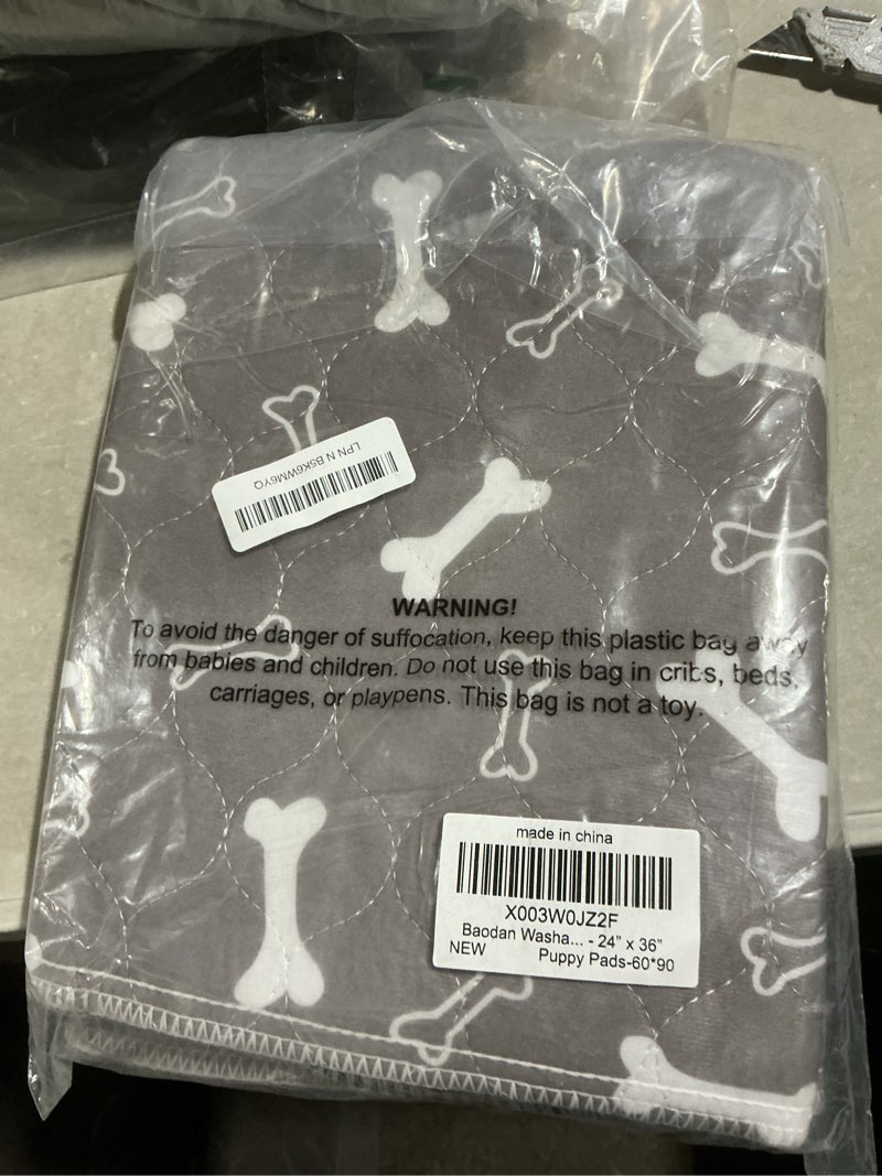 Condition photo showing Good Condition for reusable puppy pads , 2pack washable pee pads for dogs, super absorbent leakproof dog training pads, non-slip potty pads for floor, crate, couch, whelping pads litter mat pet supplies-24”x36” gray 24*36 inch (pack of 2)