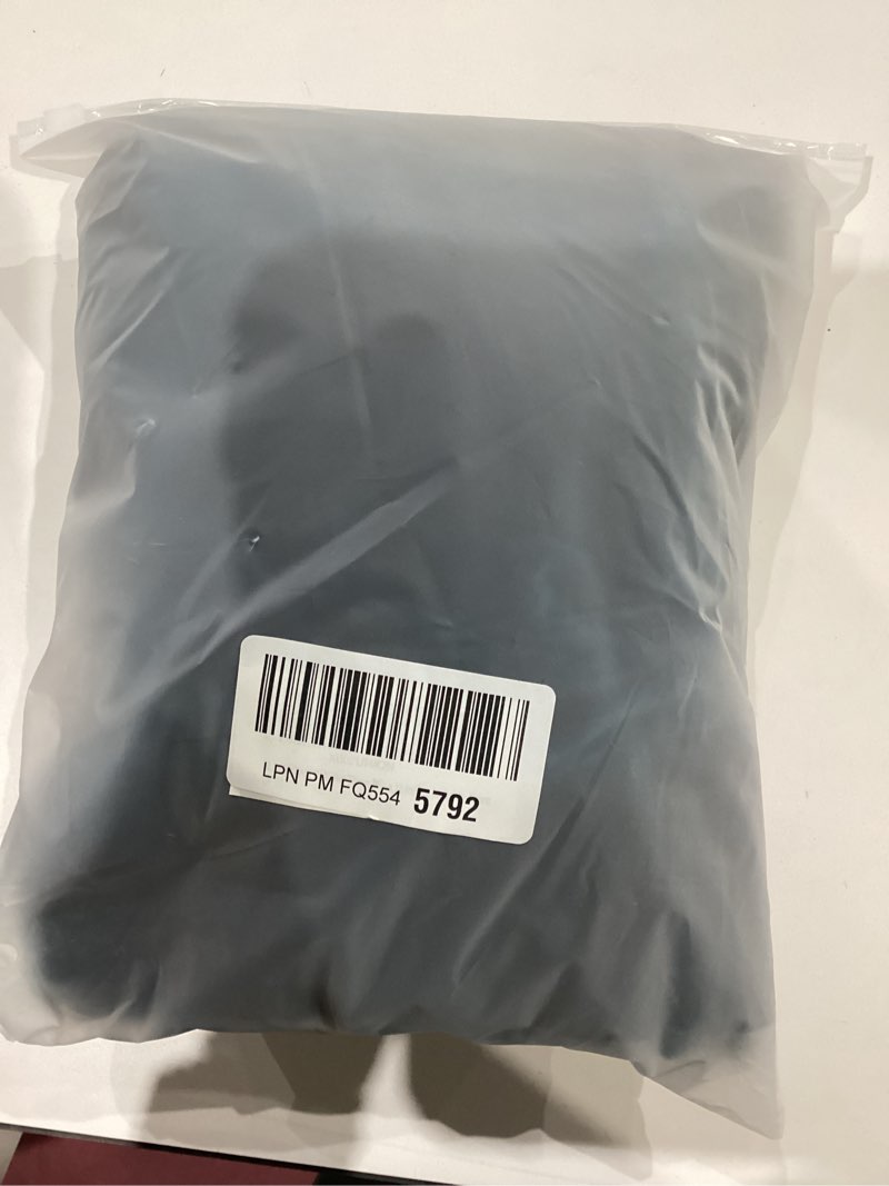 Condition photo showing New/Like New for Velvet Throw Pillow Cover Soft Decorative Luxurious Solid Square Cushion Case for Sofa Couch Bedroom Farmhouse,Pack of 2, 18 x 18 Inches, Malachite Green