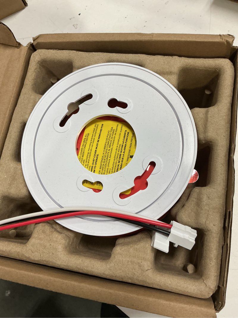 Condition photo showing As Is for kidde hardwired smoke detector, 10-year battery backup, interconnectable, led warning light indicators, 20sa10 1 pack