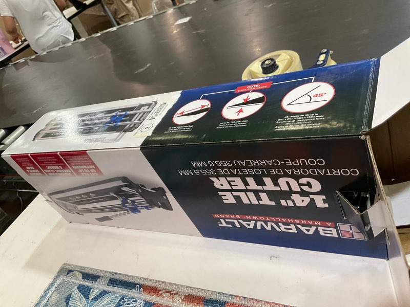 Condition photo showing As Is for barwalt 14-in tile cutter