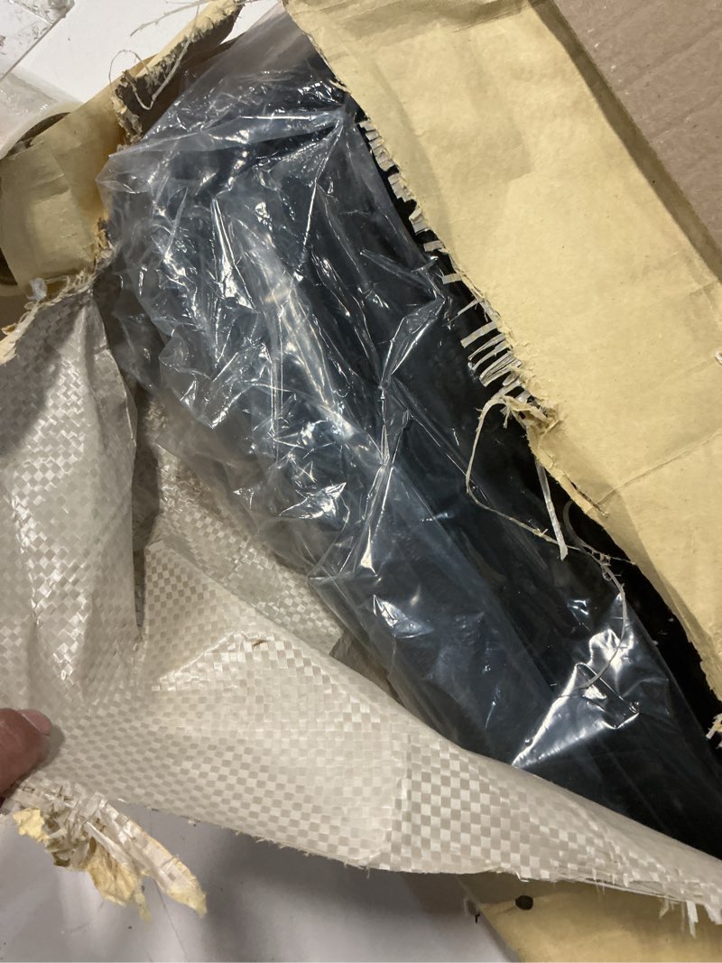 Condition photo showing Good Condition for mixsuper custom fit cargo liner for 2018-2023 volvo xc40/ 2022-2023 volvo c40 recharge, all weather trunk mat 3d anti-slip rear cargo mat black