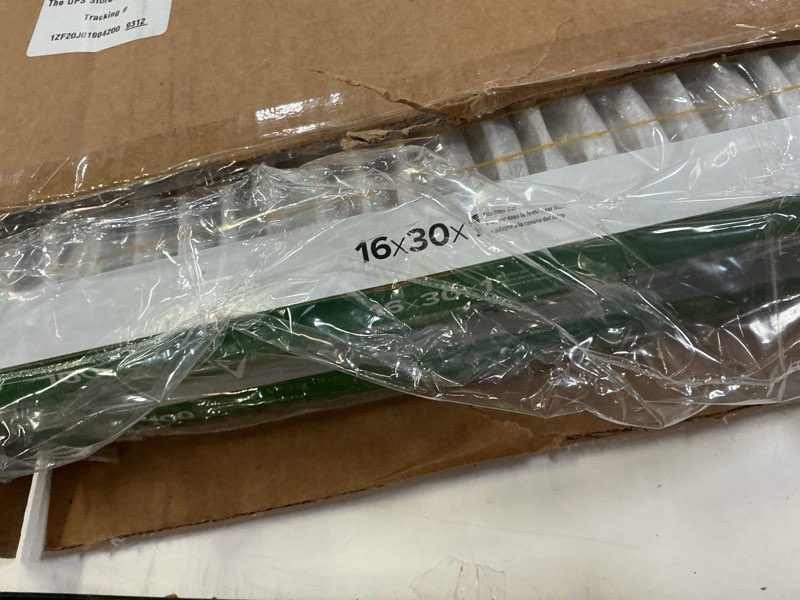 Condition photo showing New/Like New for filtrete 16x30x1 ac furnace air filter, mpr 700, merv 8, tough on pollen, easy on airflow, 3-month pleated 1-inch electrostatic air cleaning filter, 4-pack (actual size 15.81 x 29.81 x 0.81 in)