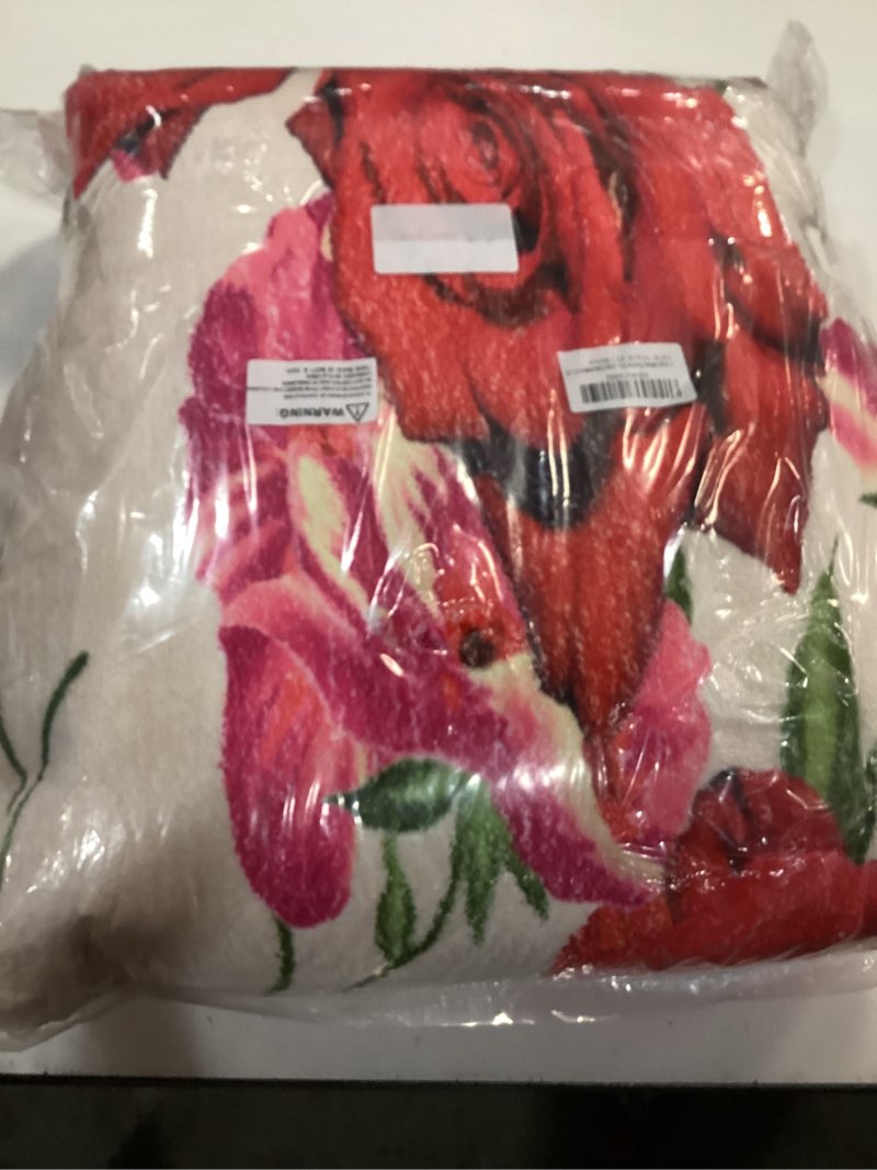 Condition photo showing New/Like New for Long Hallway Runner Rug Washable with Non Slip Backing, Floral Kitchen Area Throw Rugs, Rose Floor Mat Indoor Large Carpet for Home Kitchen Bedroom Entryway Decoration 9' x 6'