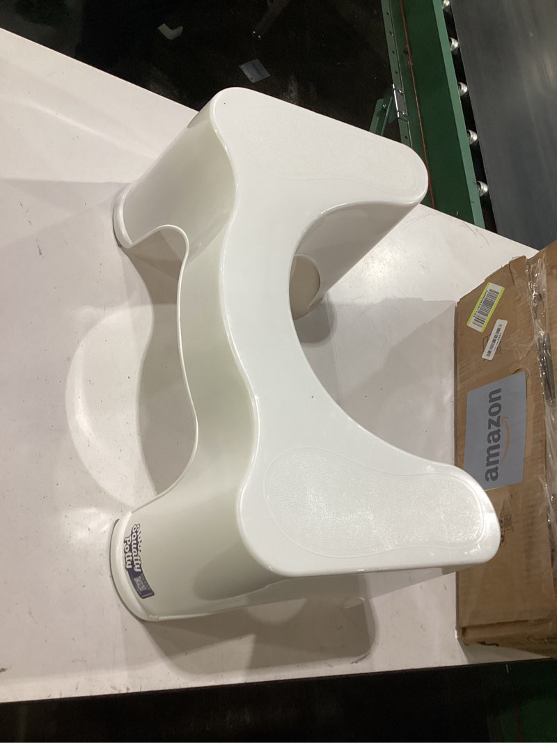 Condition photo showing Good Condition for squatty potty the original bathroom toilet stool height, white, 9 inch (pack of 1)