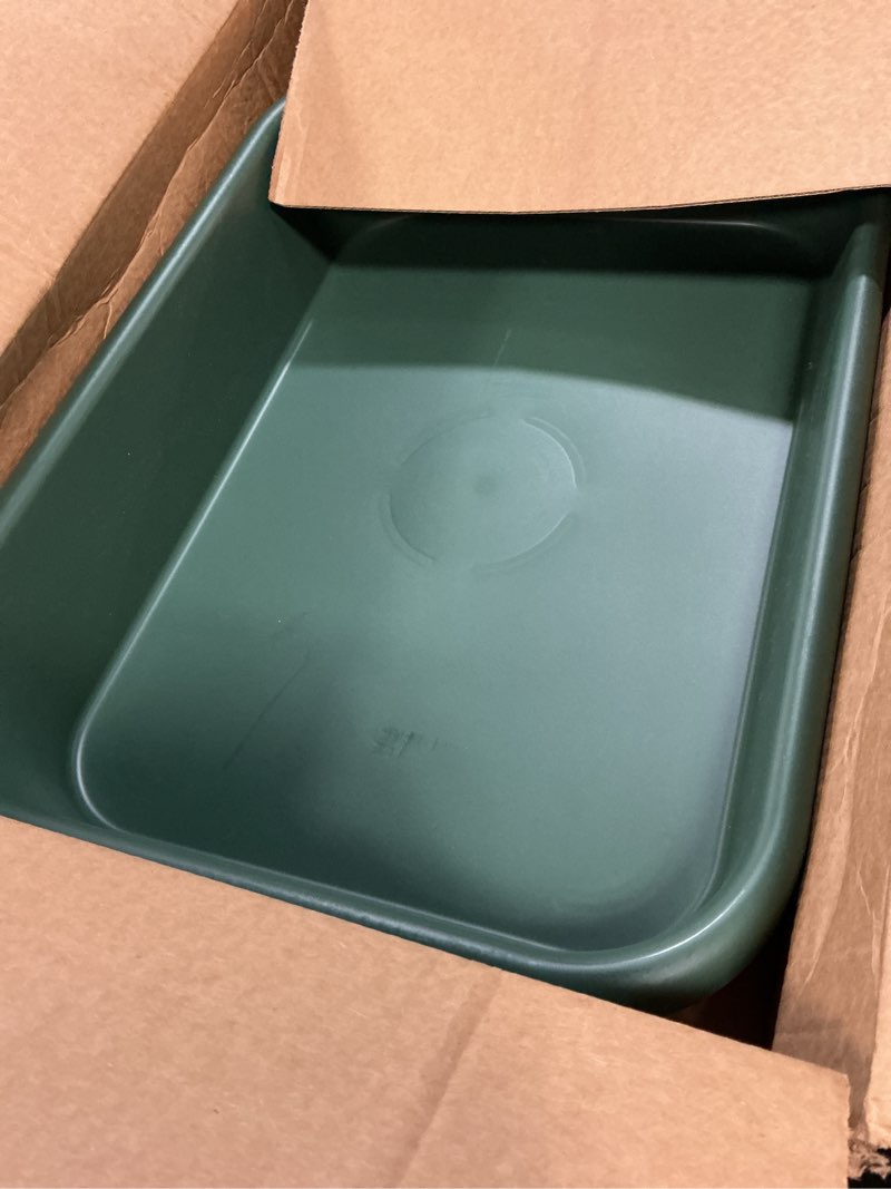 Condition photo showing Good Condition for extra large litter box with high sides 23.23" lx16.54 wx4.33 h, abs low entry senior litter pen jumbo pet safe litter boxes tray for kittens to senior cat, elderly and fat cat (green)