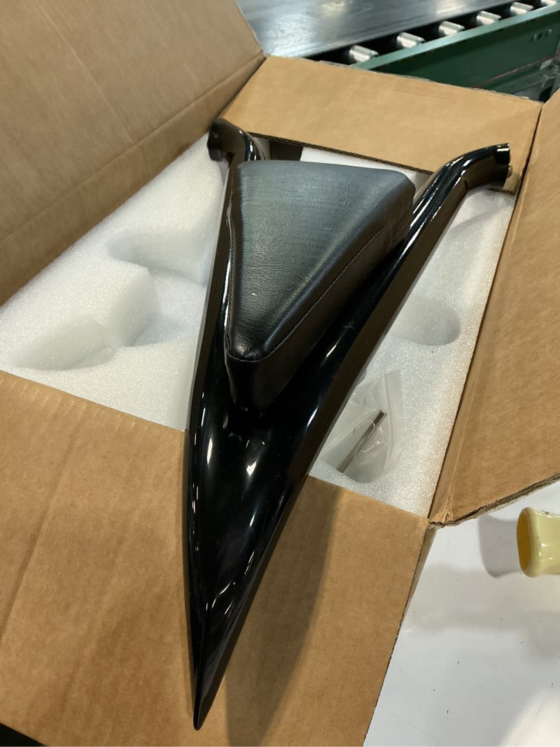 Condition photo showing New/Like New for sissy bar fit for harley davidson touring 97-08 quick release passenger backrest fit for road king road glide street glide electra glide road king ultra cvo limited, 22" black (1997-2008)