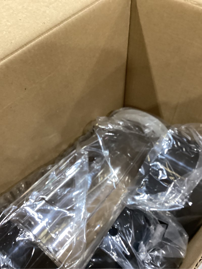 Condition photo showing Good Condition for 12-Piece Smoothie Blender Maker 25,000 RPM Personal Blender for Ice Crushing Smoothies & Frozen Drinks Nuts with 23oz, 32oz, 37oz Portable Cups Two 6-Leaf Stainless Steel Blades, Silver