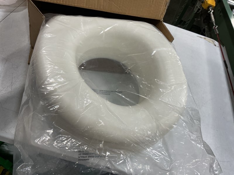 Condition photo showing Good Condition for healthsmart enhanced comfort 5" raised (round) toilet seat risers for seniors 5 slip resistant pads fsa/hsa eligible padded toilet seat elevation 15.7 x 15.2 x 6.1