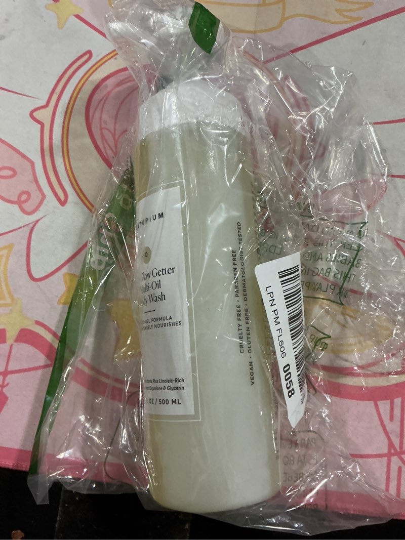 Condition photo showing As Is for Naturium The Glow Getter Multi-Oil Hydrating Body Wash, Gentle Cleanser, 16.9 oz Glow Getter 16.9 Fl Oz (Pack of 1)