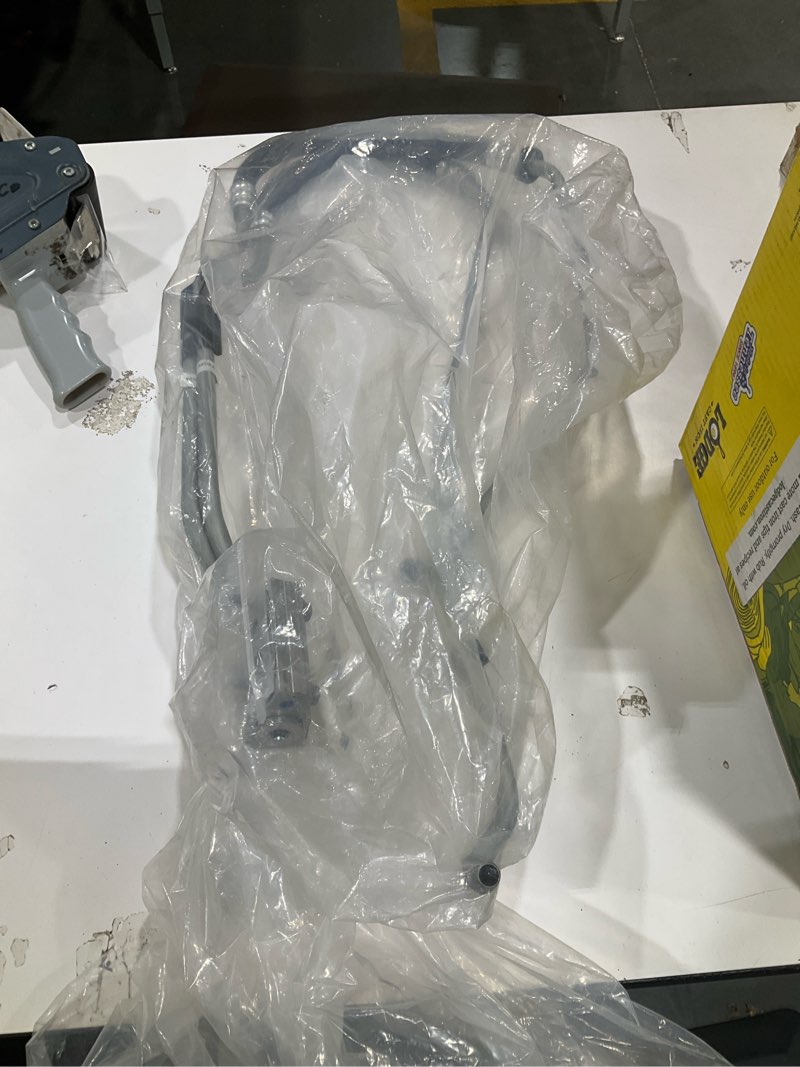 Condition photo showing Good Condition for gm genuine parts 84828850 engine oil cooler hose