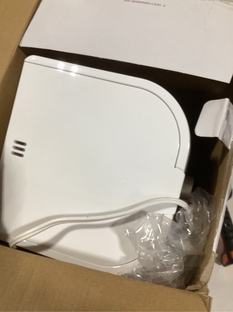 Condition photo showing New/Like New for Cuisinart 12-Cup Classic Programmable Coffeemaker, White, 12-Cup, Programmable, DCC-1120NAS White Coffeemaker